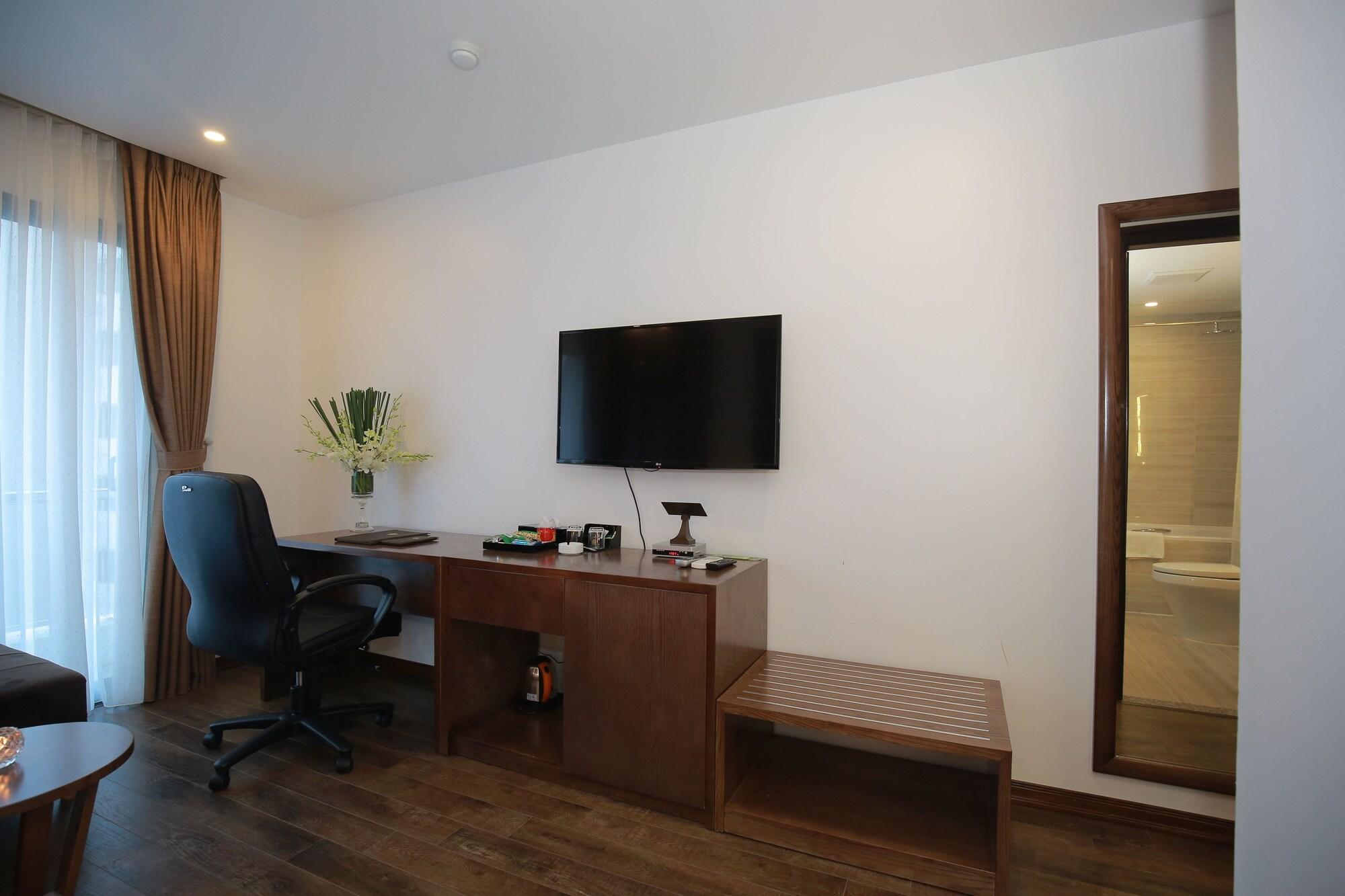 Inearth Hotel Ханой Екстериор снимка