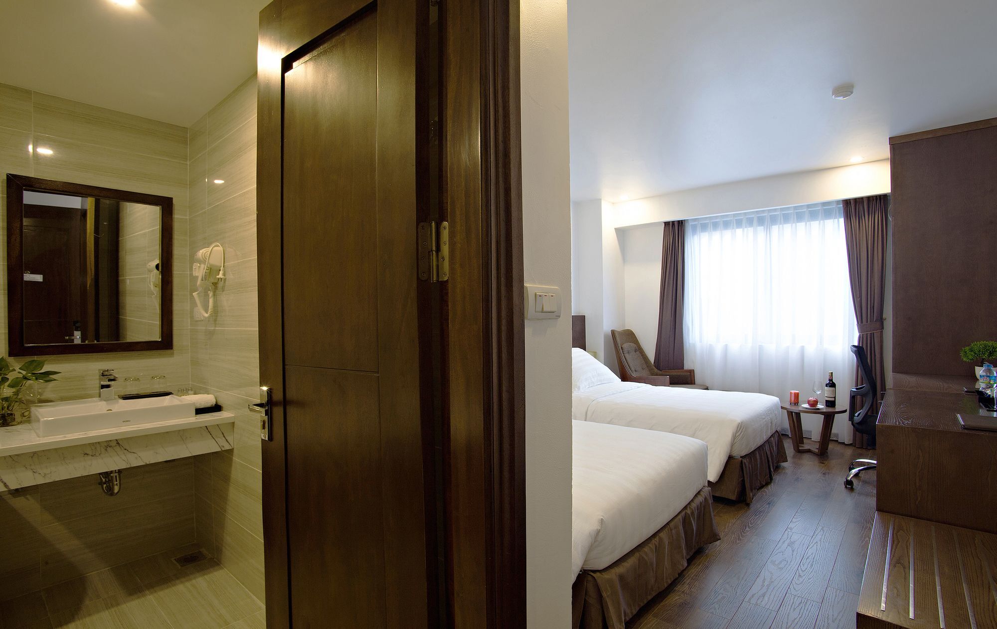 Inearth Hotel Ханой Екстериор снимка